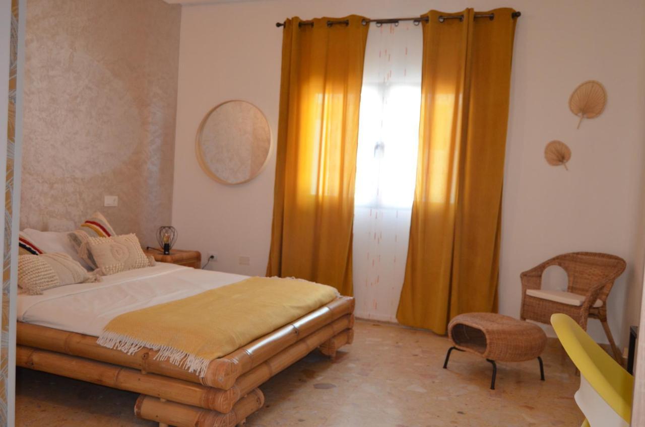 Resort Suites Vecindario Весіндаріо Екстер'єр фото